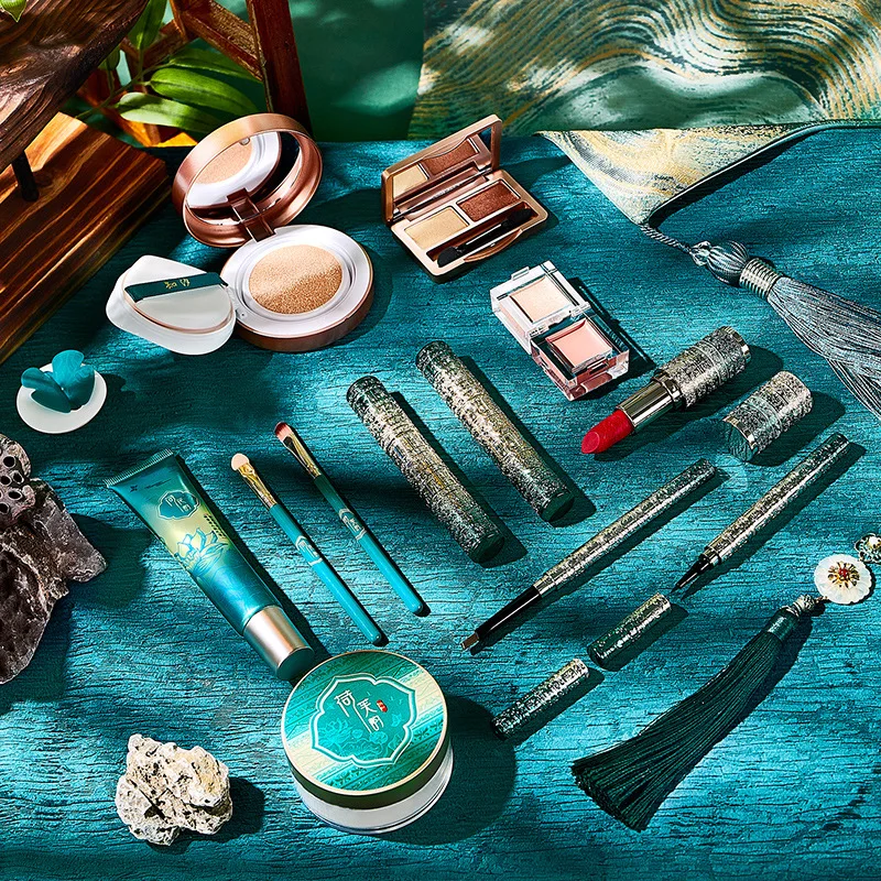 13 Piece Makeup Kit Set, Cosme - Beauty Book Makeup Kit 评论和价格