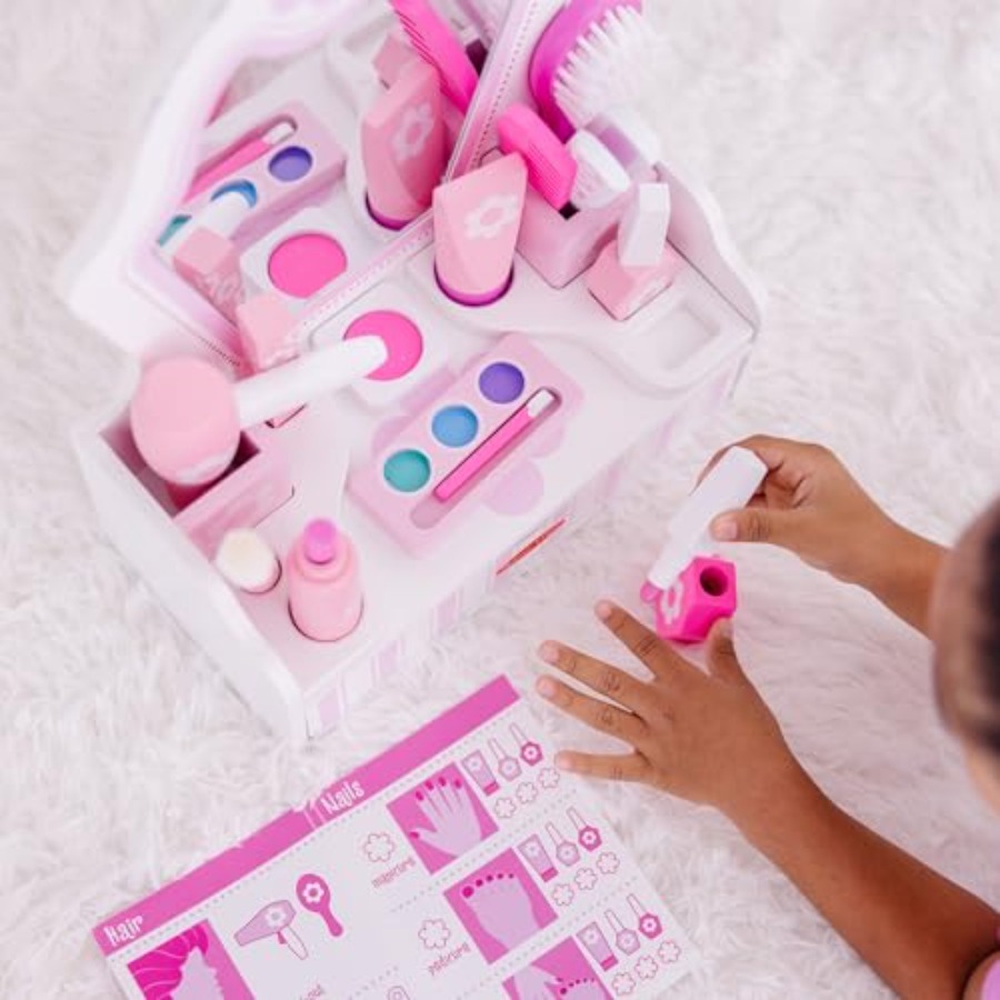 Melissa and Doug Wooden Beauty - Beauty Makeup Vanity Set 评论和价格